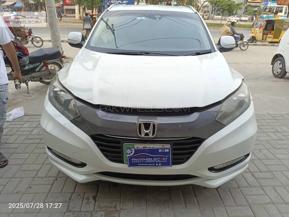 Honda Vezel 2016 for Sale in Gujranwala Image-1