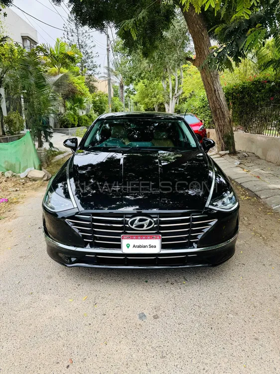 Hyundai Sonata 2025 for Sale in Karachi Image-1