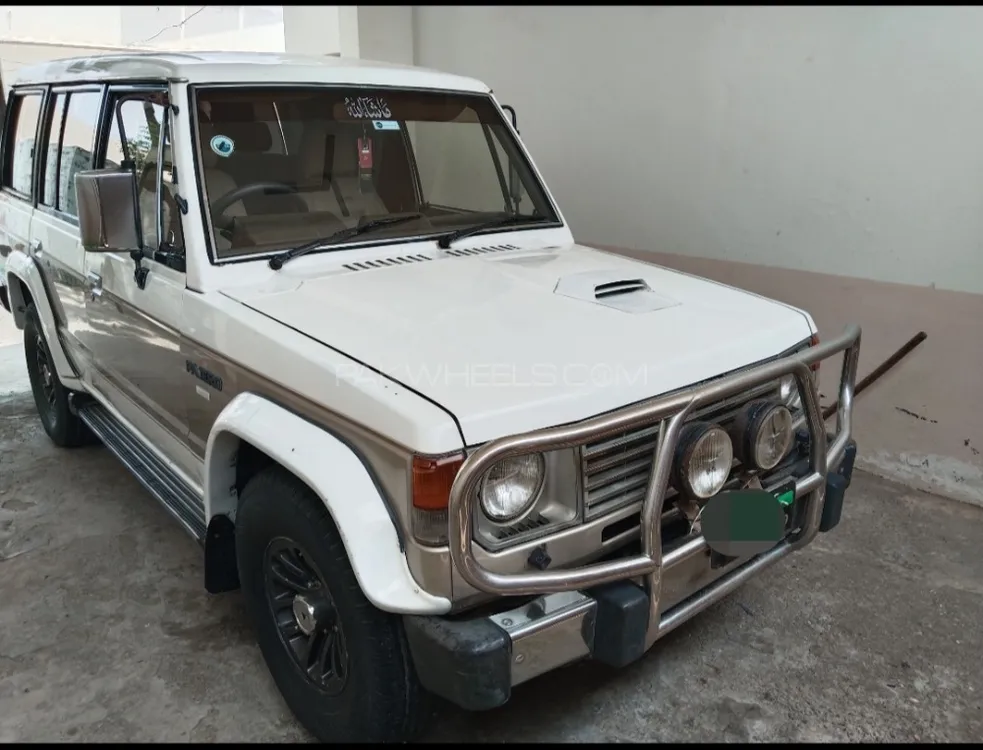 Mitsubishi Pajero 1989 for Sale in Toba Tek Singh Image-1
