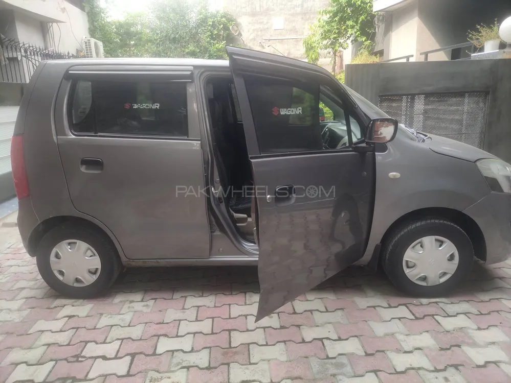 Suzuki Wagon R 2015 for Sale in Lahore Image-1