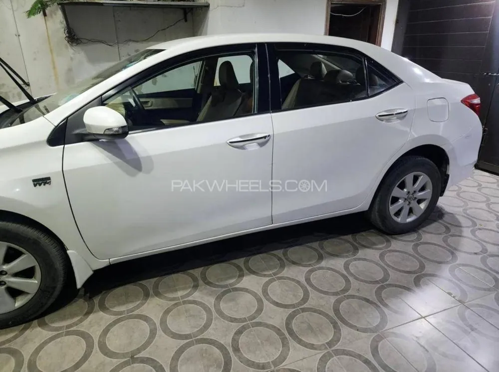 ٹویوٹا کرولا 2015 for Sale in کراچی Image-1
