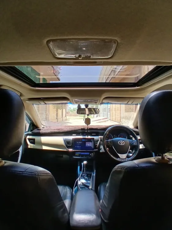 Toyota Corolla 2016 for Sale in Khanpur Image-1