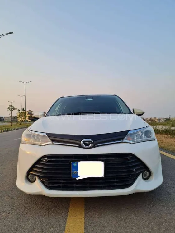 Toyota Corolla Fielder 2017 for Sale in Islamabad Image-1