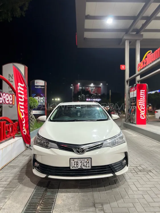Toyota Corolla 2017 for Sale in Lahore Image-1