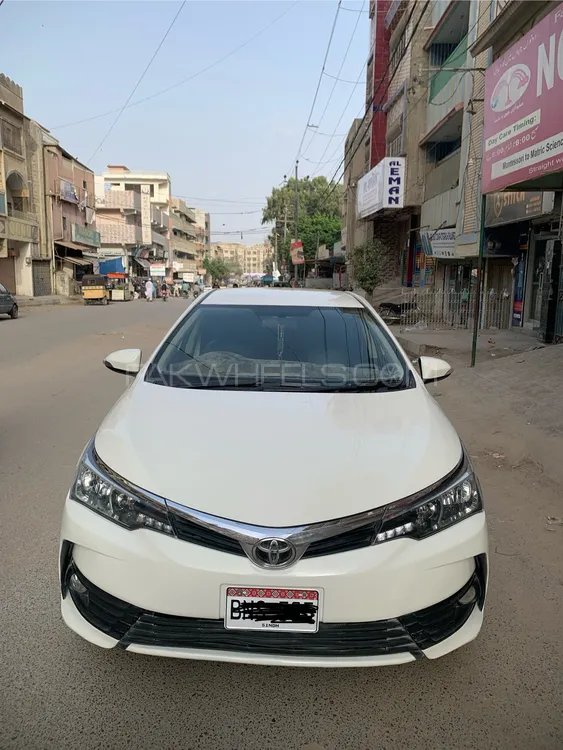 Toyota Corolla 2018 for Sale in Karachi Image-1