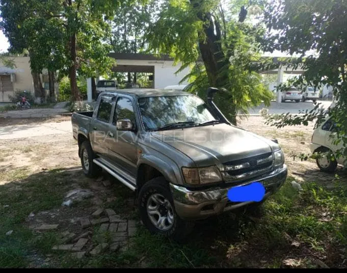 Toyota Hilux 2002 for Sale in Lahore Image-1