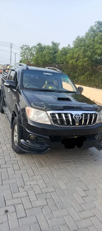 Toyota Hilux 2005 for Sale in Rawalpindi Image-1