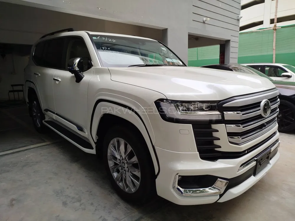 Toyota Land Cruiser 2023 for Sale in Karachi Image-1