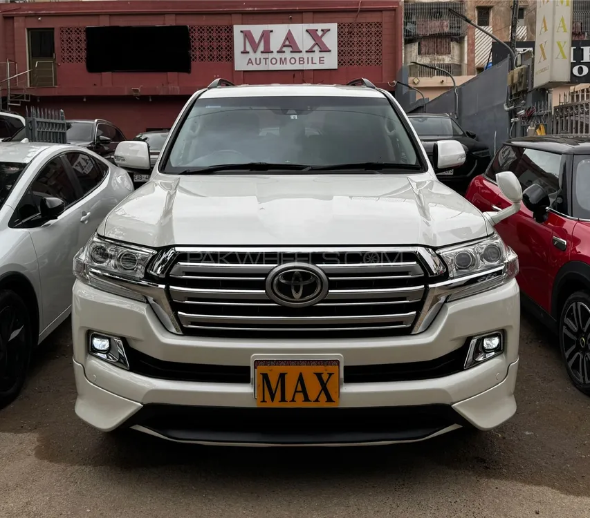 Toyota Land Cruiser 2016 for Sale in Karachi Image-1