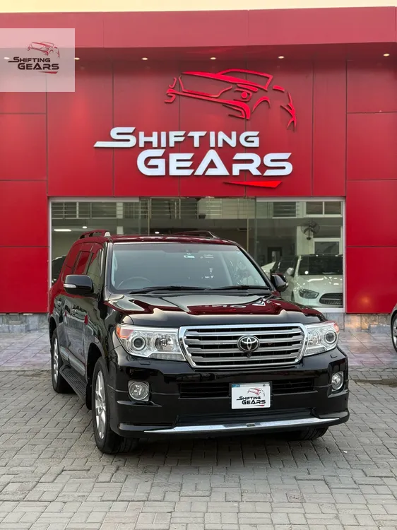 Toyota Land Cruiser 2013 for Sale in Islamabad Image-1
