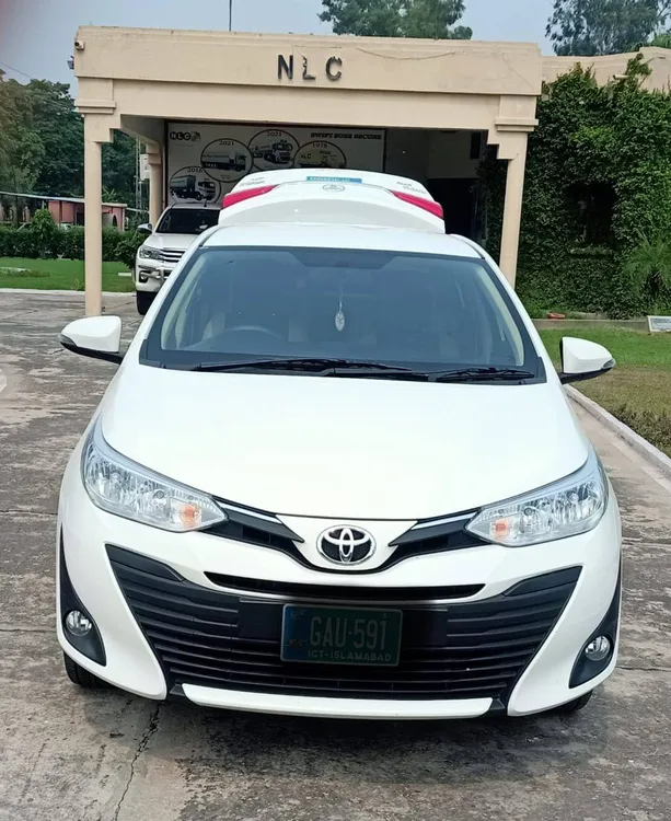Toyota Yaris Sedan 2023 for Sale in Gujranwala Image-1