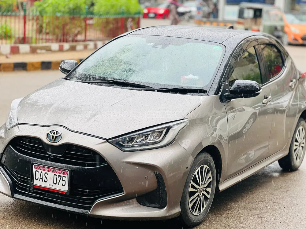Toyota Yaris Hatchback 2020 for Sale in Karachi Image-1
