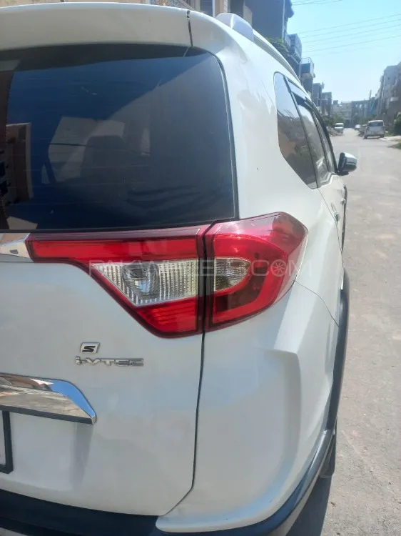 Honda BR-V 2018 for Sale in Lahore Image-1