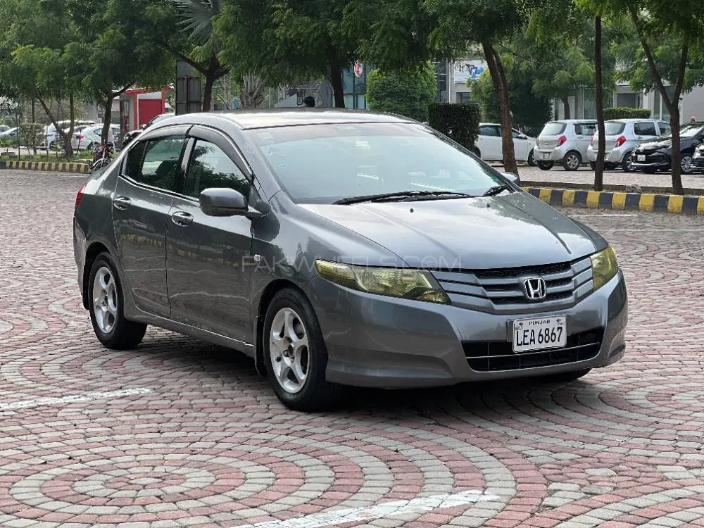 Honda City 2011 for Sale in Lahore Image-1