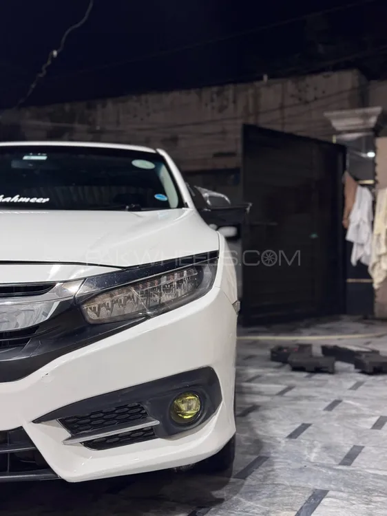Honda Civic 2020 for Sale in Lahore Image-1