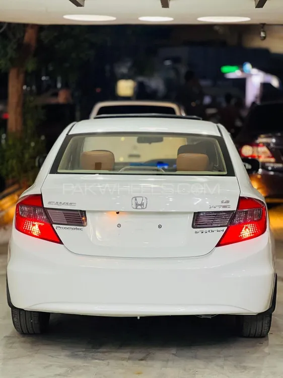 Honda Civic 2016 for Sale in Hyderabad Image-1