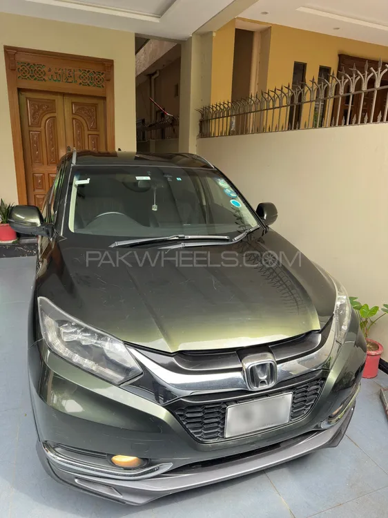 Honda Vezel 2014 for Sale in Rawalpindi Image-1