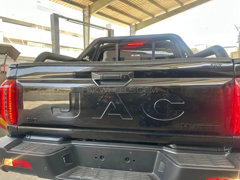 JAC T9 2025 for Sale in Karachi Image-1