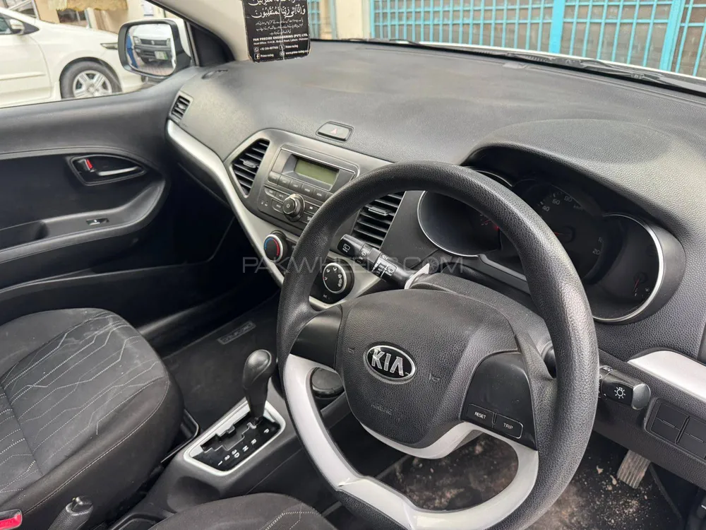 KIA Picanto 2022 for Sale in Faisalabad Image-1