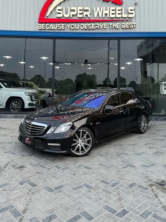 Mercedes Benz E Class 2011 for Sale in Lahore Image-1