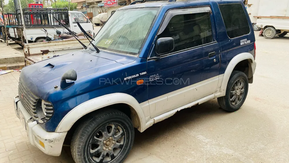 Mitsubishi Pajero Mini 1997 for Sale in Karachi Image-1