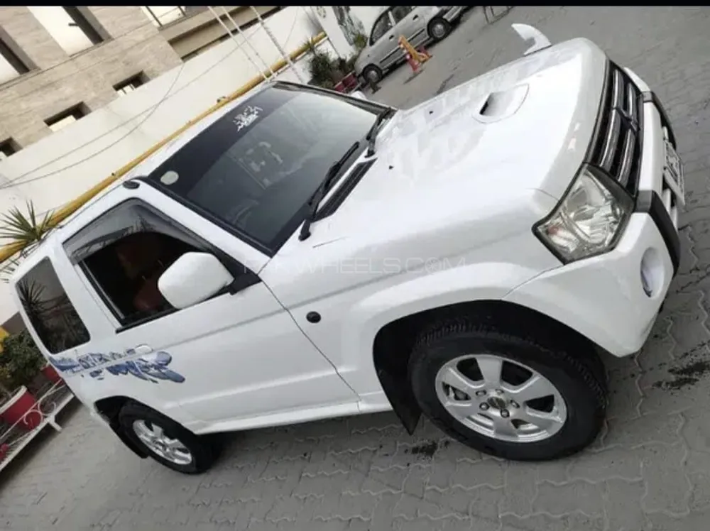 Mitsubishi Pajero Mini 2011 for Sale in Islamabad Image-1