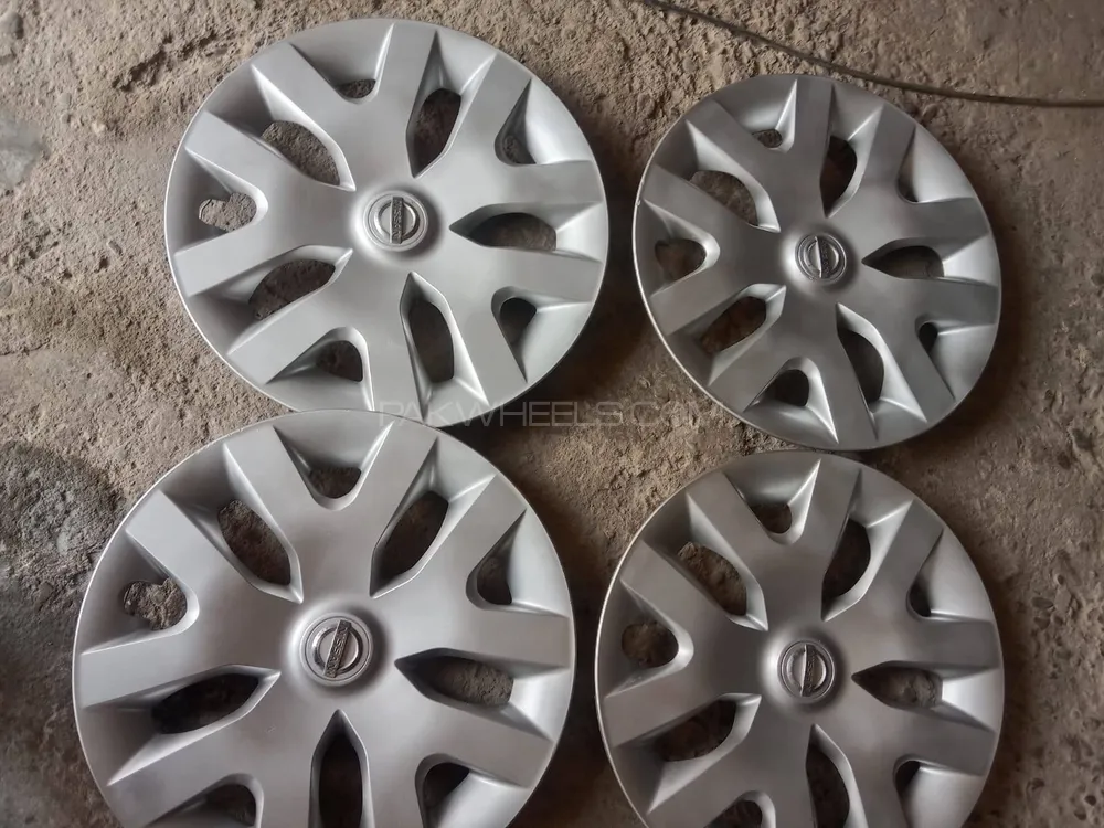 Nissan Juke 16 Size Original Japane Wheel Covers FRESH Set Image-1