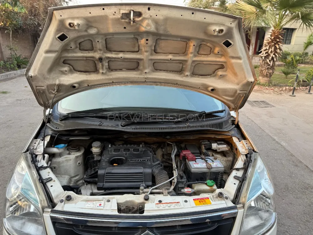 Suzuki Wagon R 2017 for Sale in Lahore Image-1
