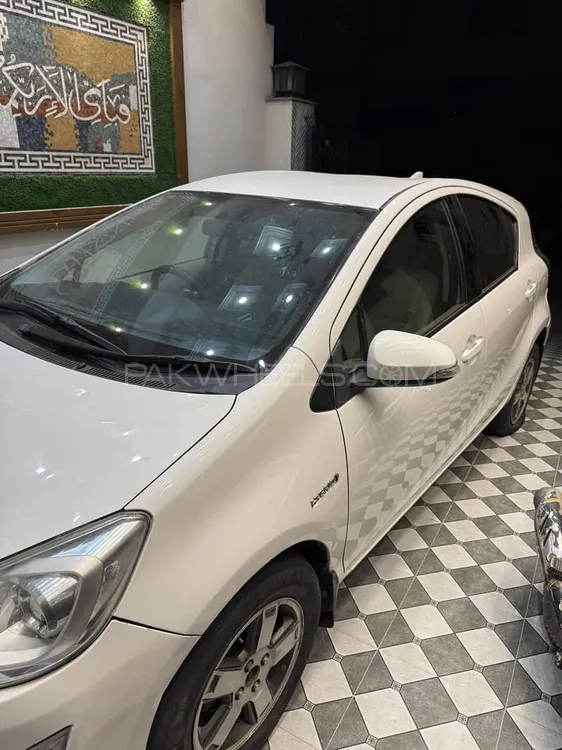 Toyota Aqua 2015 for Sale in Faisalabad Image-1