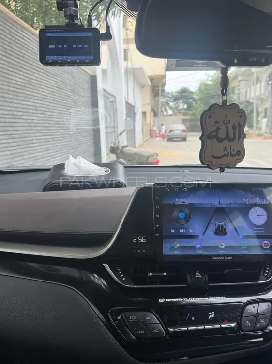 Toyota C-HR 2019 for Sale in Karachi Image-1