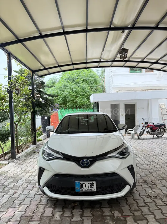 Toyota C-HR 2019 for Sale in Lahore Image-1