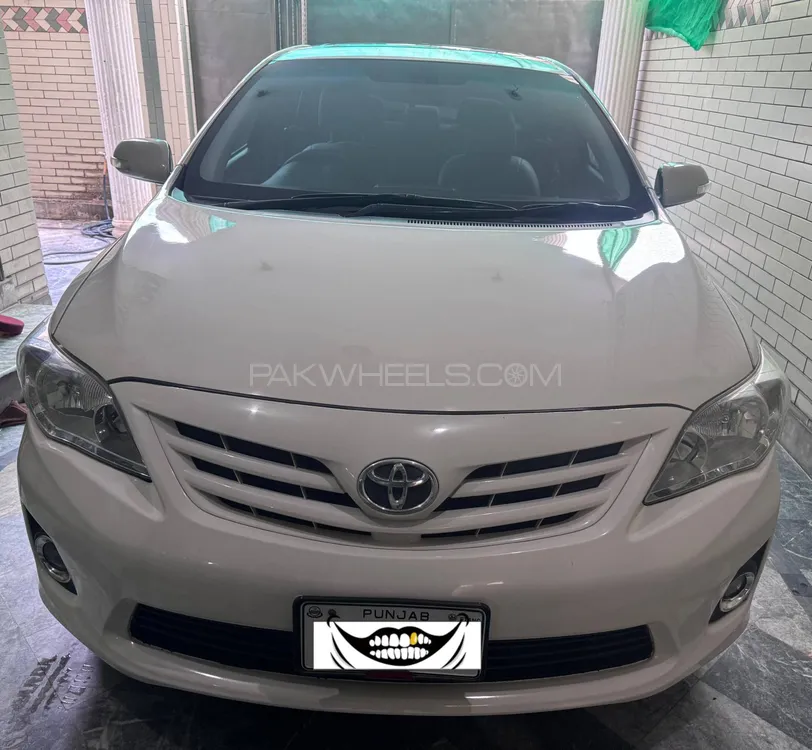 Toyota Corolla 2013 for Sale in Lahore Image-1