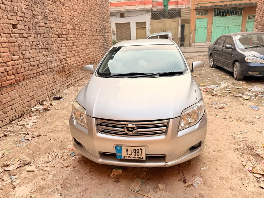 Toyota Corolla Axio 2007 for Sale in Peshawar Image-1