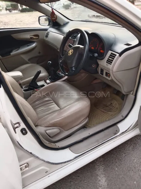 Toyota Corolla 2014 for Sale in Toba Tek Singh Image-1
