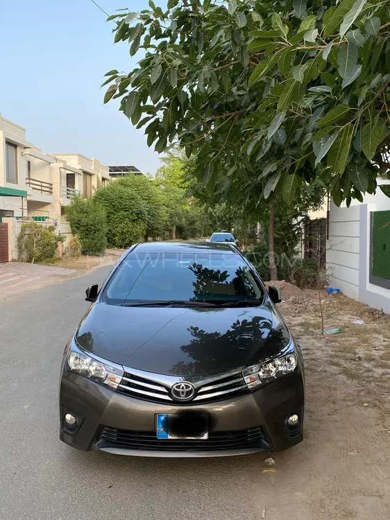 Toyota Corolla 2015 for Sale in Multan Image-1