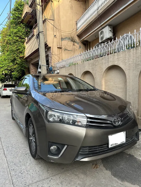 Toyota Corolla 2014 for Sale in Islamabad Image-1