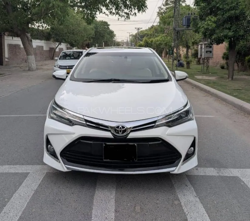 Toyota Corolla 2017 for Sale in Multan Image-1