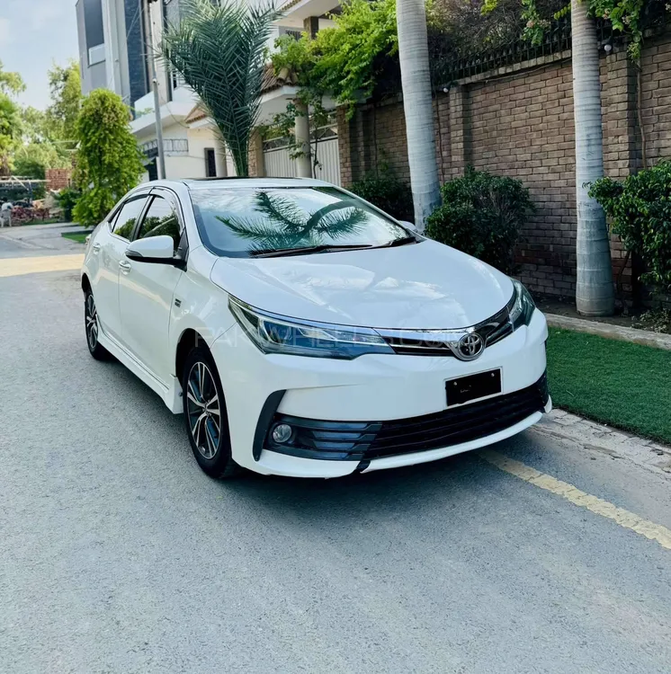 Toyota Corolla 2017 for Sale in Rahim Yar Khan Image-1