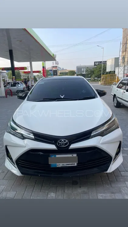 Toyota Corolla 2021 for Sale in Islamabad Image-1