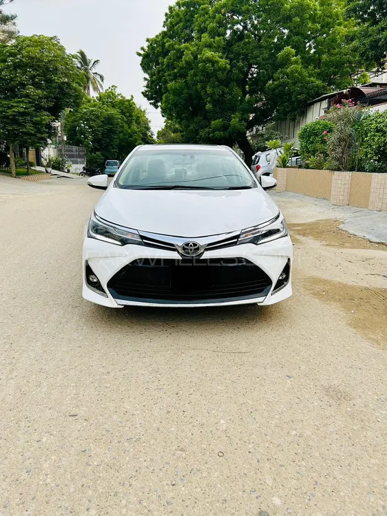 Toyota Corolla 2021 for Sale in Karachi Image-1