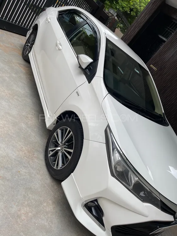 Toyota Corolla 2021 for Sale in Lahore Image-1