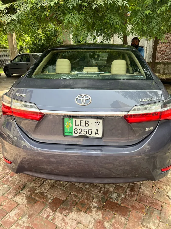 Toyota Corolla 2017 for Sale in Lahore Image-1