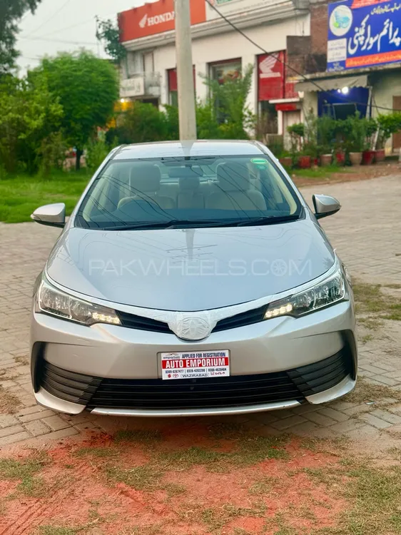 Toyota Corolla 2018 for Sale in Gujrat Image-1