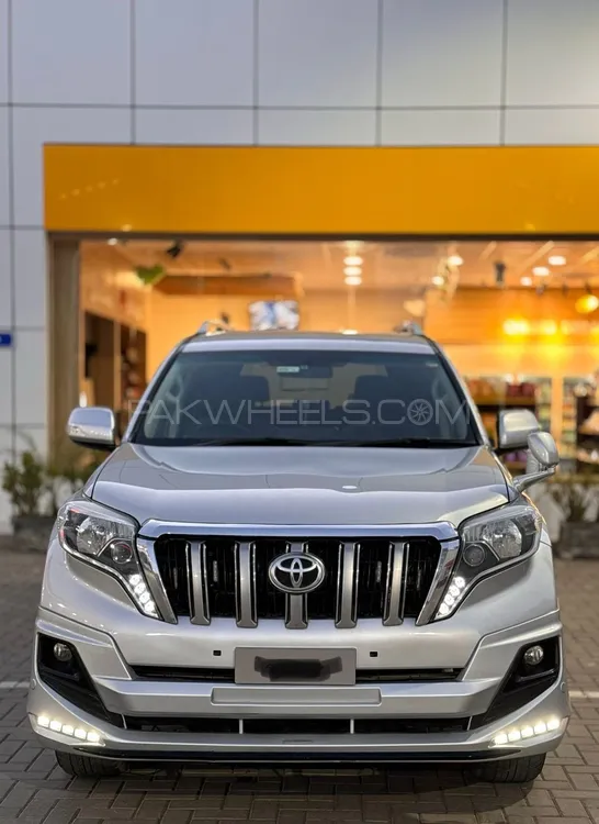 Toyota Prado 2011 for Sale in Sargodha Image-1