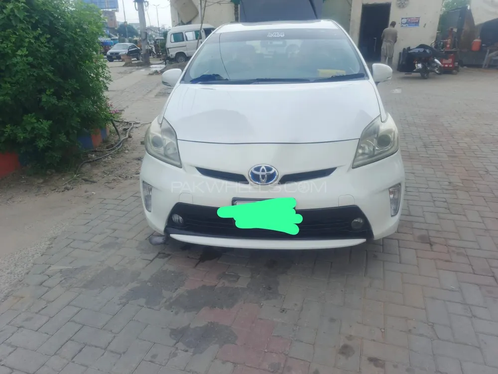 Toyota Prius 2013 for Sale in Hafizabad Image-1