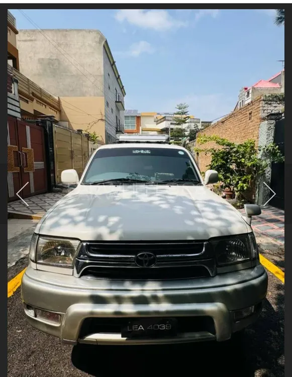 Toyota Surf 1999 for Sale in Peshawar Image-1