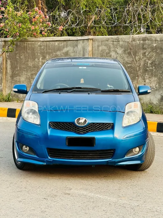 Toyota Vitz 2007 for Sale in Islamabad Image-1