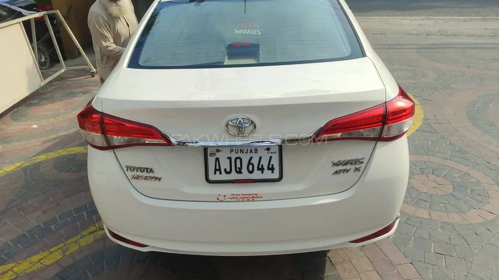 Toyota Yaris Sedan 2022 for Sale in Lahore Image-1