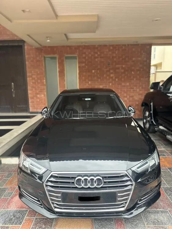 آوڈی اے 4 2017 for Sale in لاہور Image-1