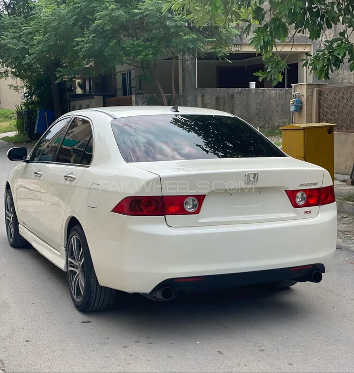 Honda Accord 2003 for Sale in Islamabad Image-1